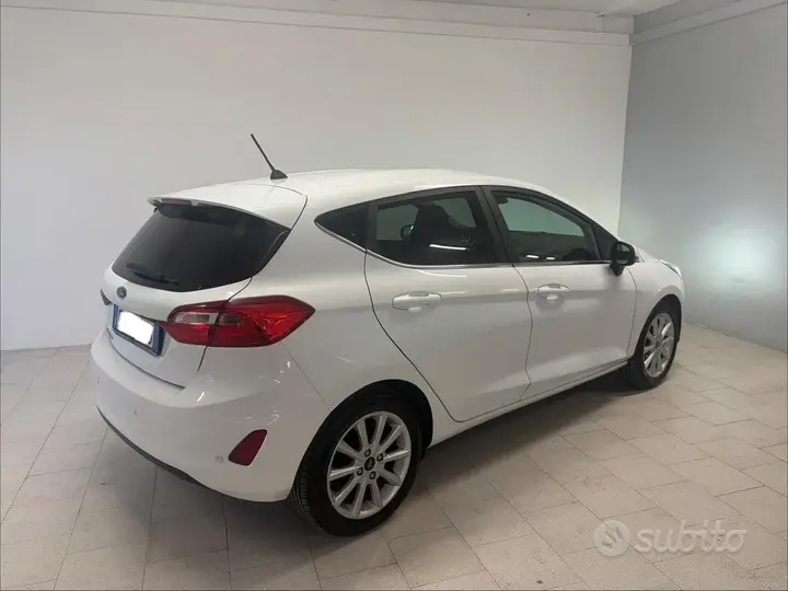Ford Fiesta 2017 photo 3