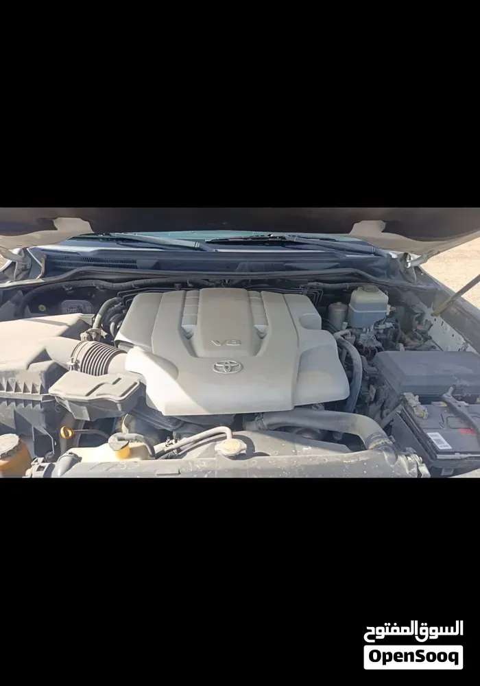 Toyota Land Cruiser 2010 photo 3