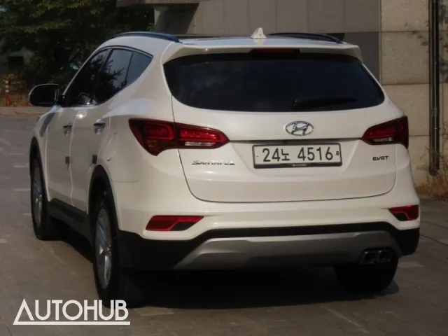 Hyundai Santa Fe 2015 photo 4