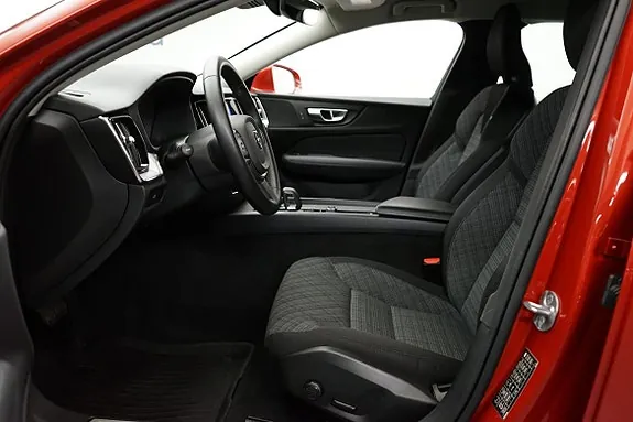 Volvo V60 2024 photo 5