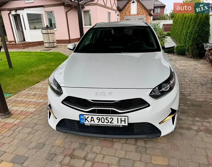 Kia Ceed 2022 photo 2