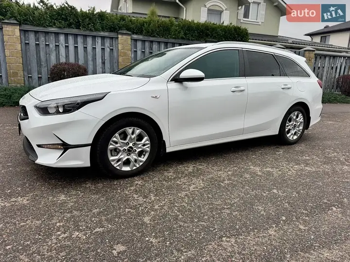 Kia Ceed 2022 photo 5