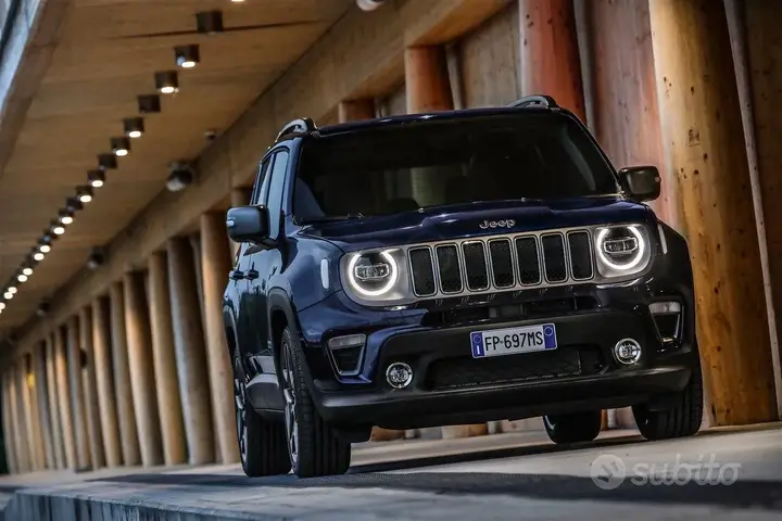 Jeep Renegade 2023 photo 2