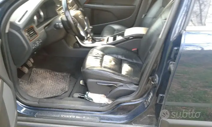 Volvo Xc70 2011 photo 5