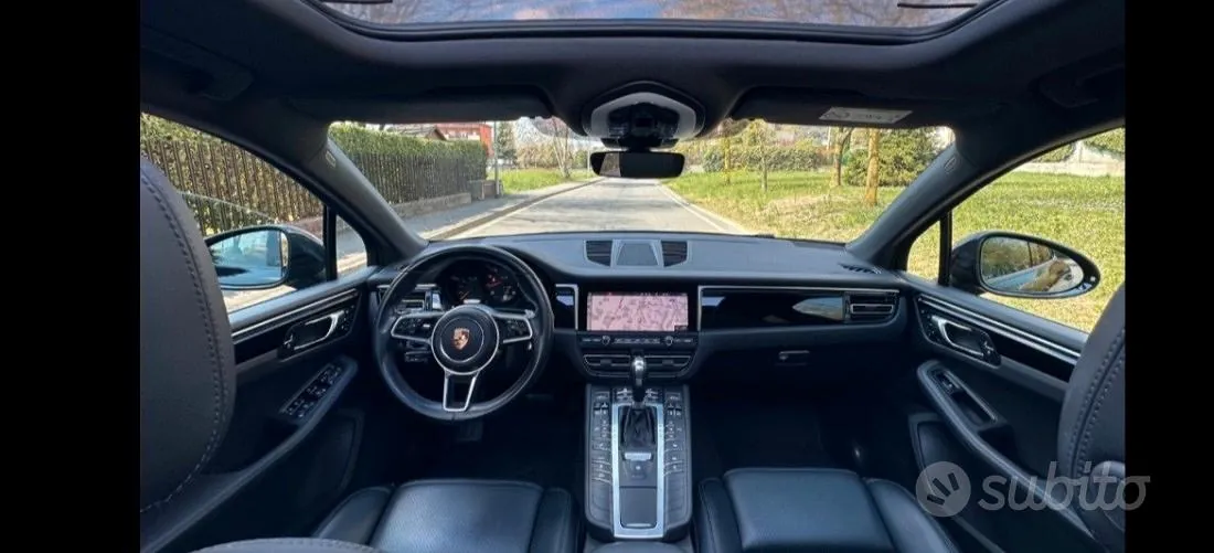 Porsche Macan 2019 photo 2