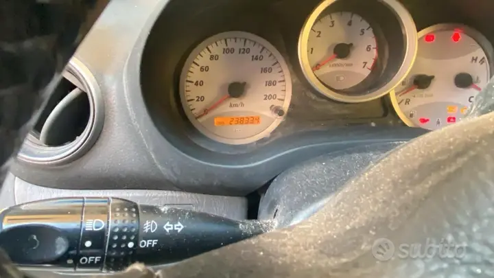 Toyota Rav4 2004 photo 5
