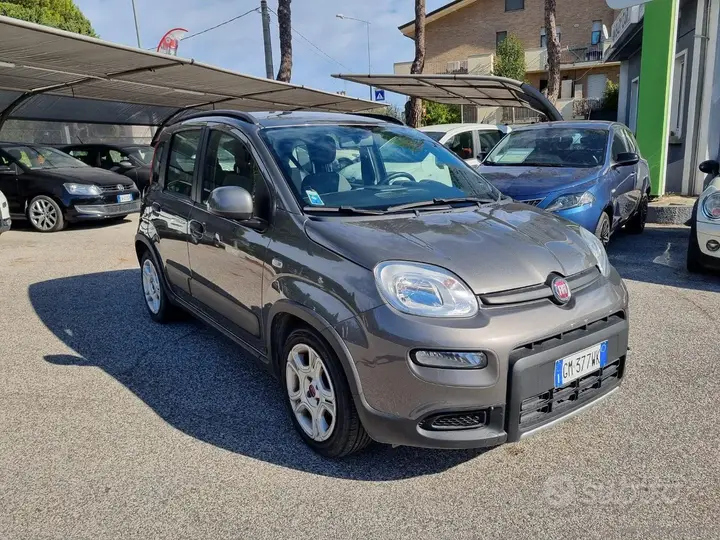 Fiat Panda 2023 photo 2