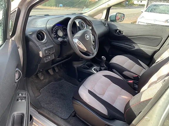 Nissan Note 2014 photo 5