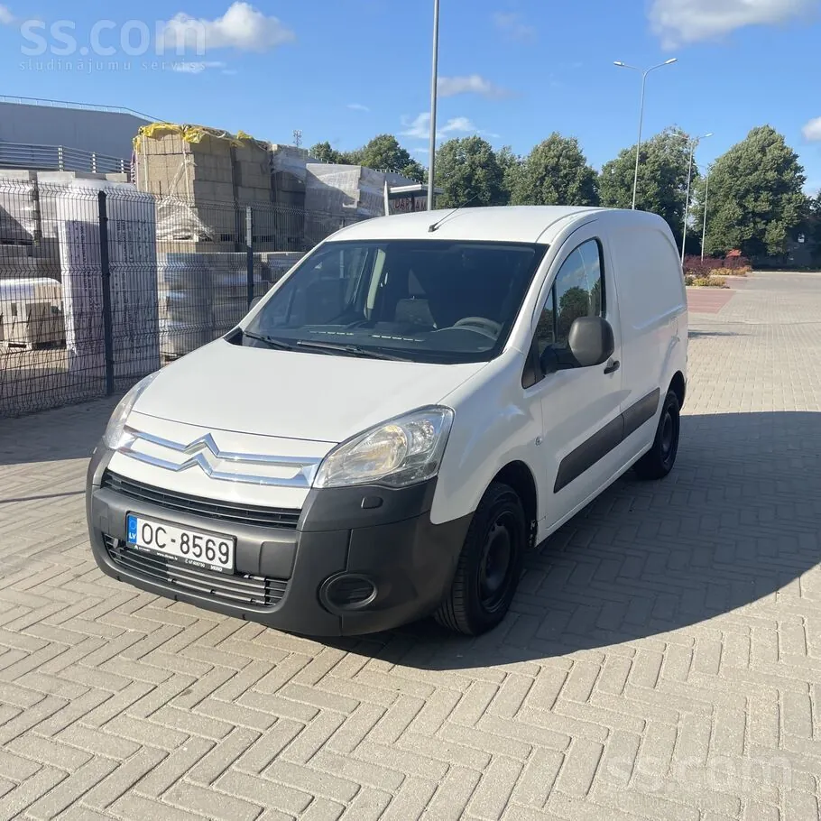 Citroen Berlingo 2011 photo 2