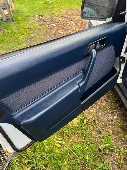 Mercedes-Benz 190 E 1986 photo 2