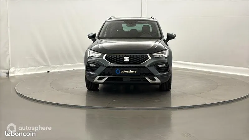 Seat Ateca 2023 photo 2