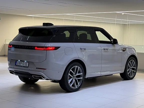 Land Rover Range Rover Sport 2026 photo 4