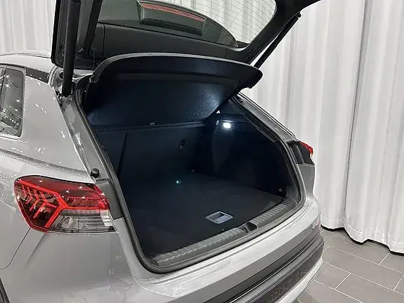 Audi Q4 E-Tron 2023 photo 4