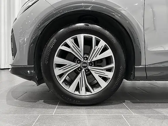 Audi Q4 E-Tron 2023 photo 5