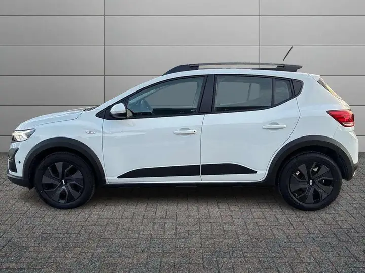 Dacia Sandero 2024 photo 2