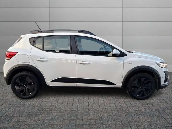 Dacia Sandero 2024 photo 3