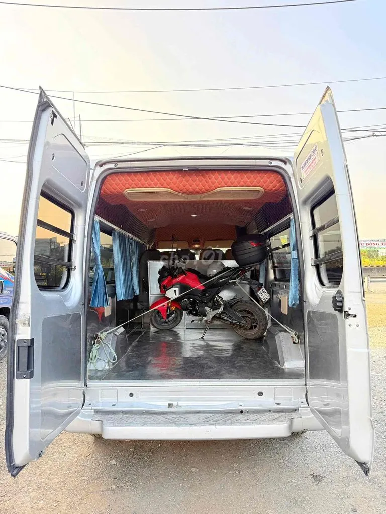 Ford Transit 2018 photo 3