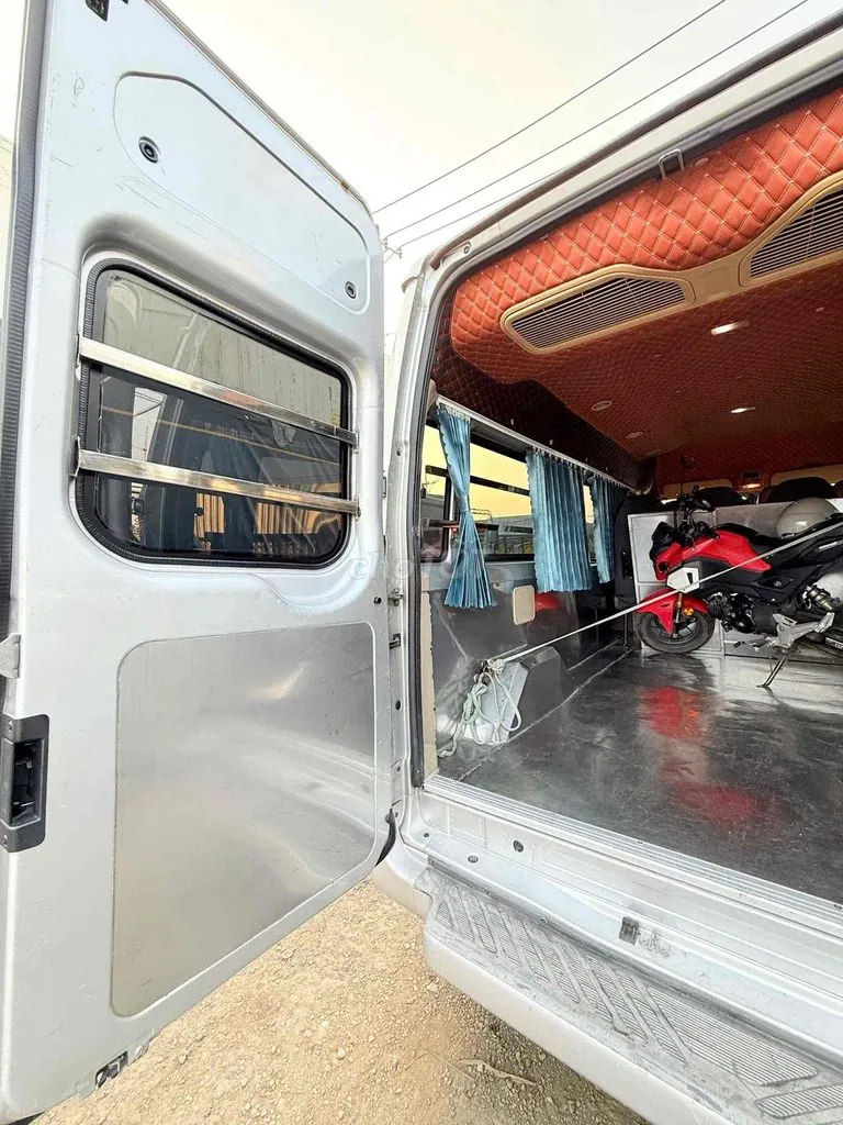 Ford Transit 2018 photo 4