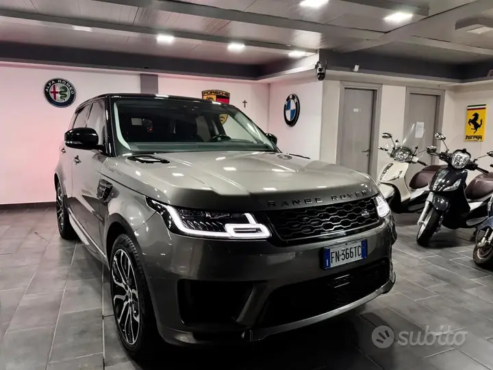 Land Rover Range Rover Sport 2018 photo 4
