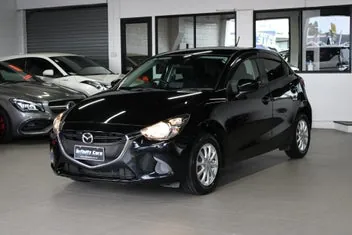 Mazda Demio 2015 photo 4