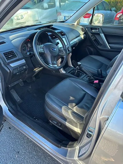 Subaru Forester 2014 photo 3