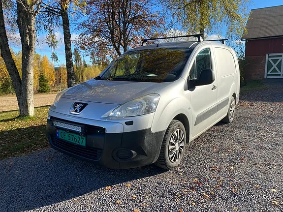 Peugeot Partner 2010 photo 3