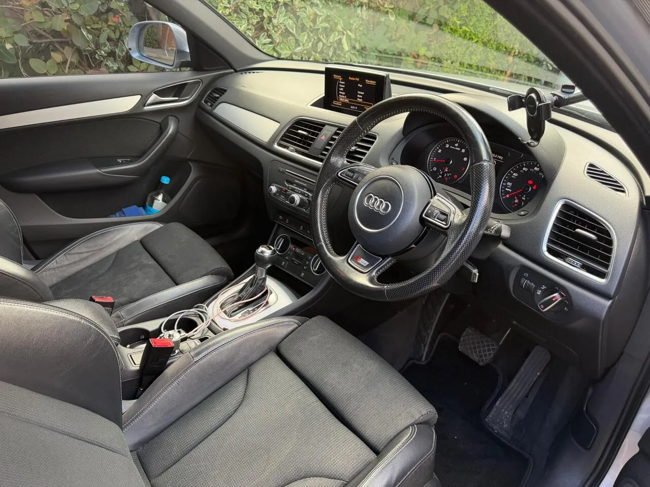 Audi Q3 2015 photo 5