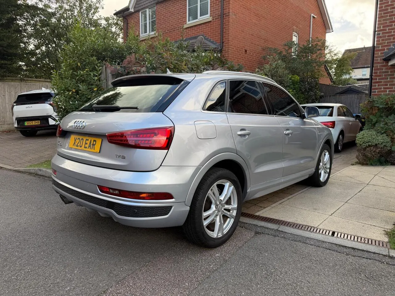Audi Q3 2015 photo 2