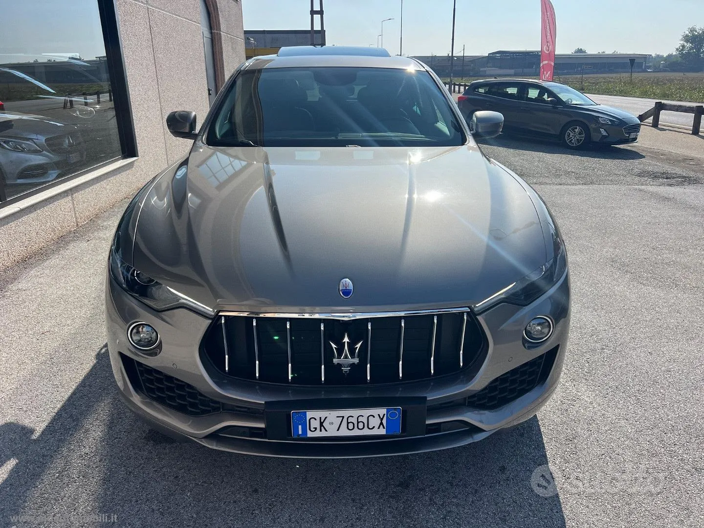 Maserati Levante 2016 photo 2