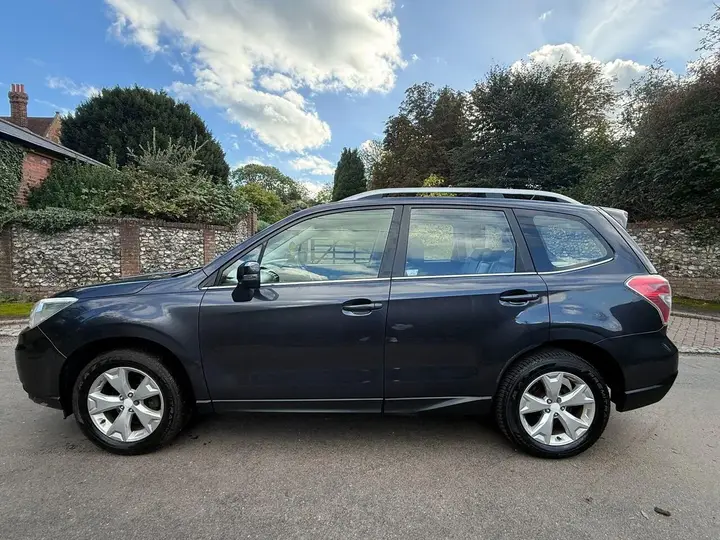 Subaru Forester 2014 photo 3