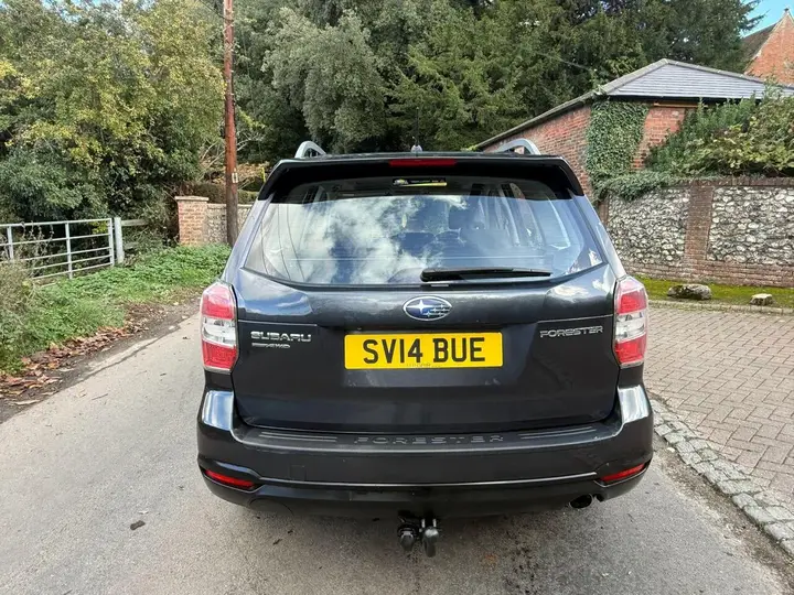 Subaru Forester 2014 photo 4