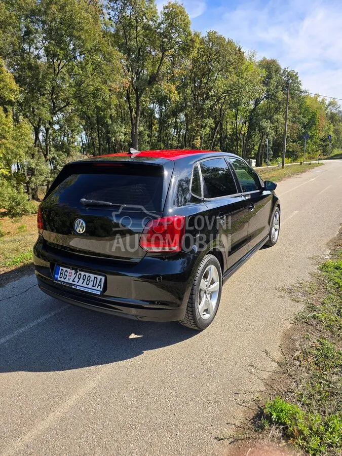 Volkswagen Polo 2011 photo 3