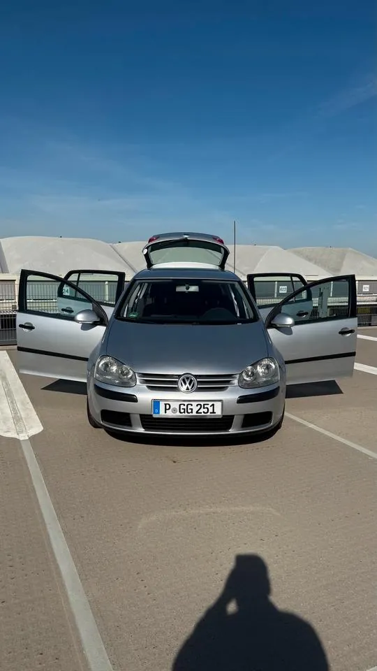Volkswagen Golf V