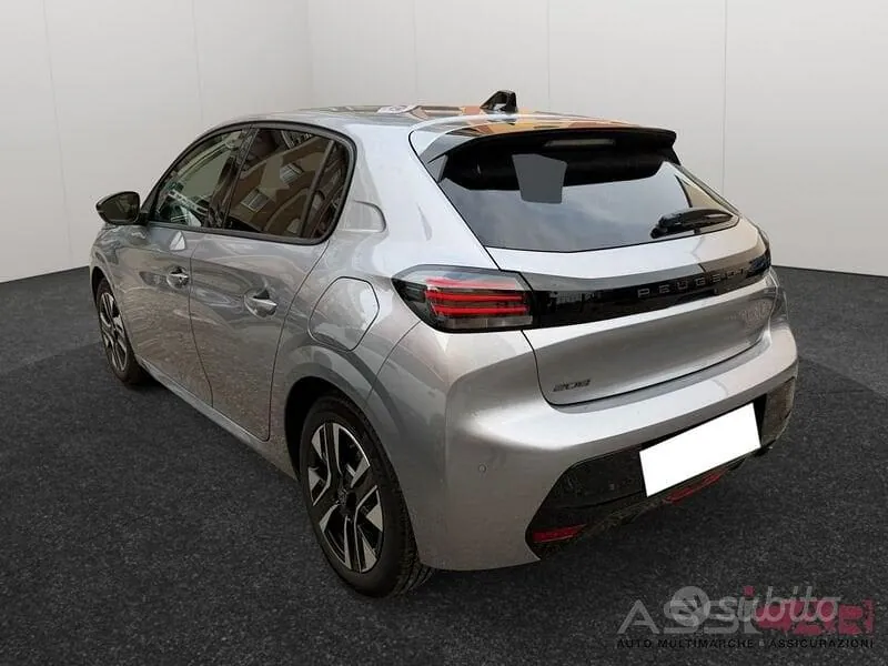 Peugeot 208 2025 photo 4