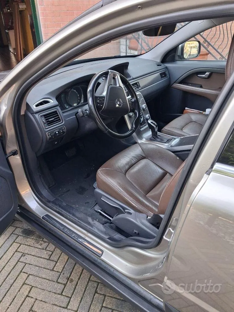 Volvo Xc70 2015 photo 2