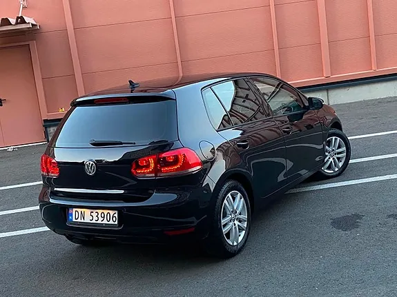 Volkswagen Golf Vi 2011 photo 3
