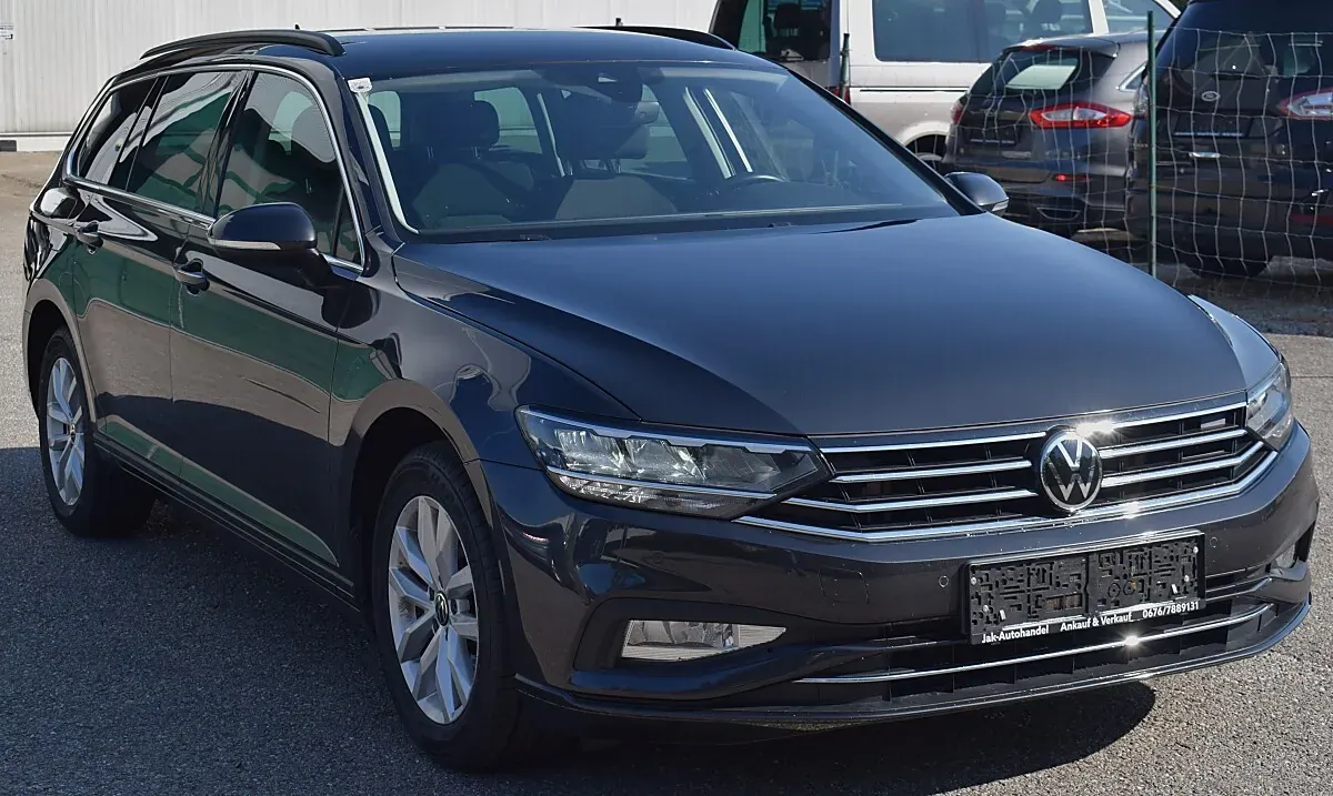Volkswagen Passat 2020 photo 3