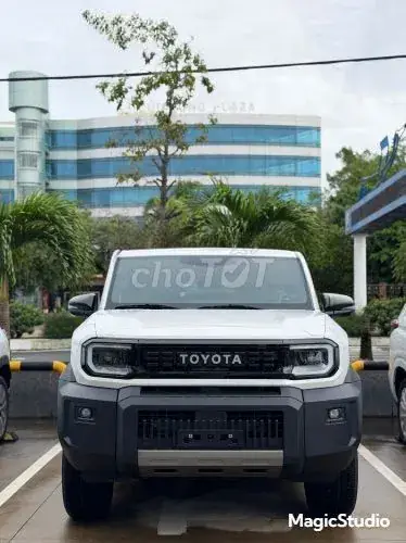 Toyota Land Cruiser Fj