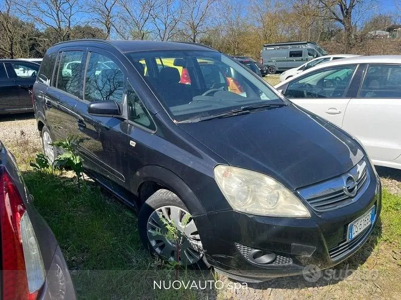 Opel Zafira 2008 photo 2