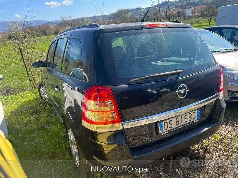 Opel Zafira 2008 photo 3