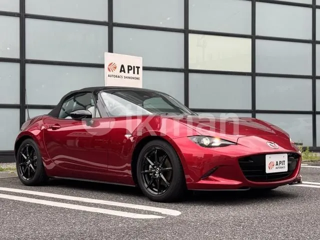 Mazda Roadster 2026 photo 2