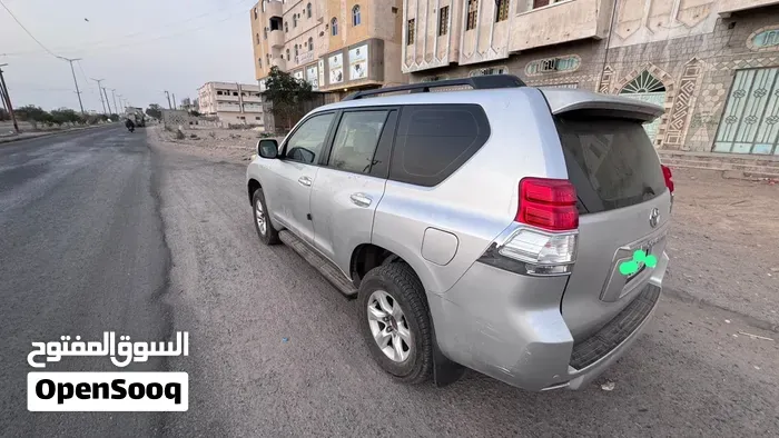 Toyota Prado 2012 photo 4