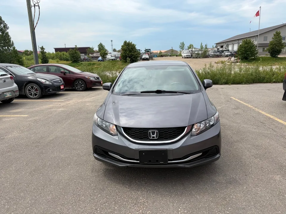 Honda Civic 2015 photo 2