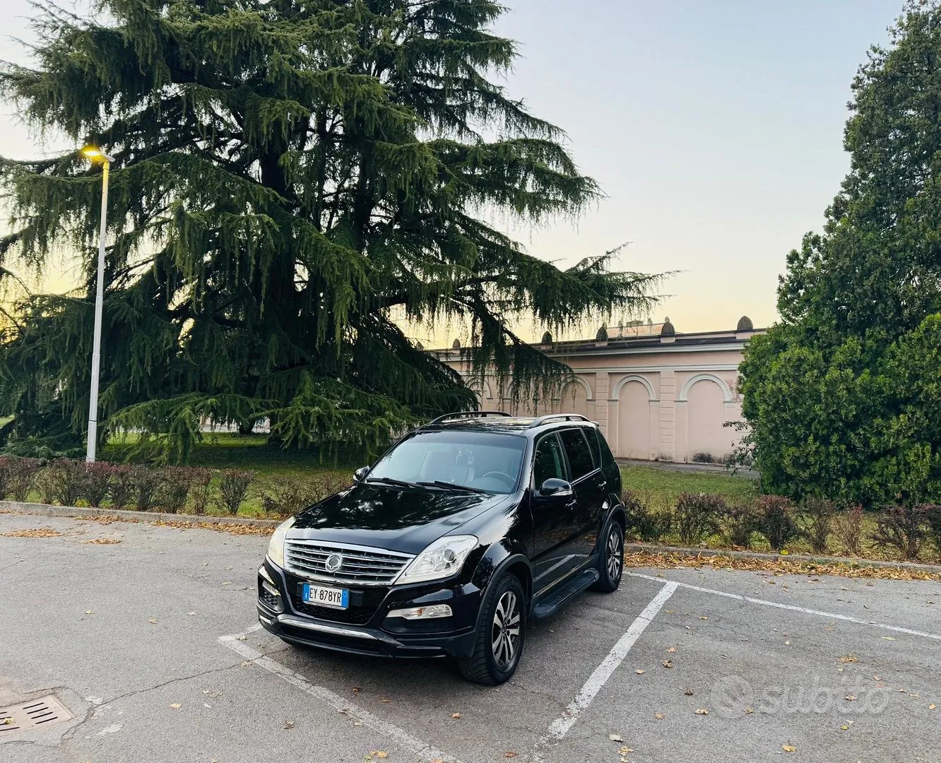 KG Mobility Rexton