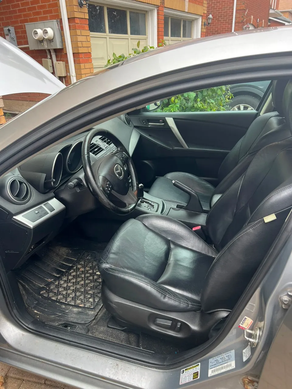 Mazda 3 2012 photo 2