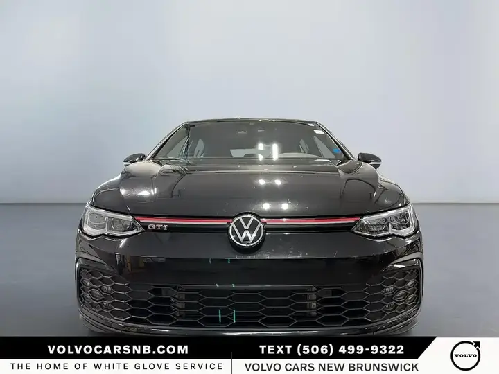 Volkswagen Golf Gti 2024 photo 2