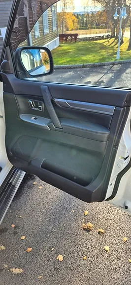 Mitsubishi Pajero 2016 photo 5