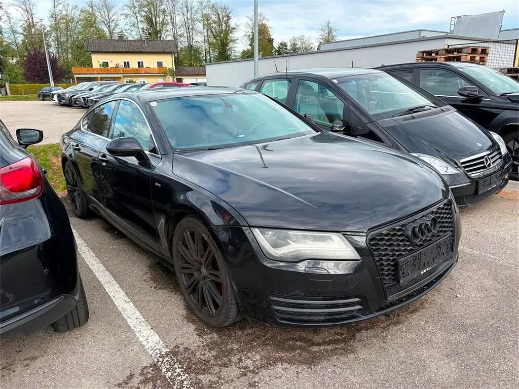 Audi A7 2013 photo 2