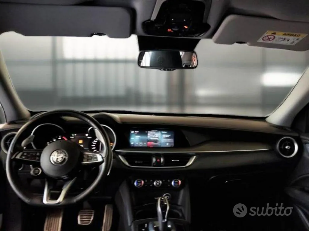 Alfa Romeo Stelvio 2022 photo 3