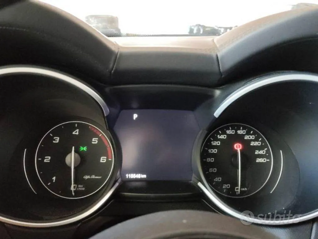 Alfa Romeo Stelvio 2022 photo 4